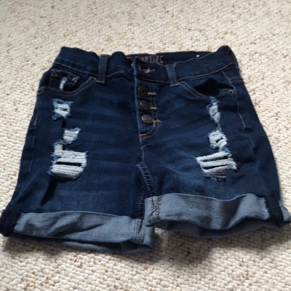 Justice ripped Jean shorts